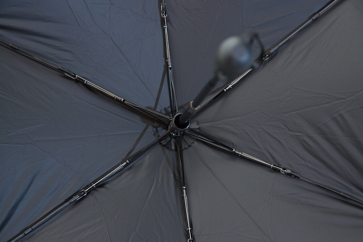 Carbon Fiber Golf Umbrellas by iBrolly USA